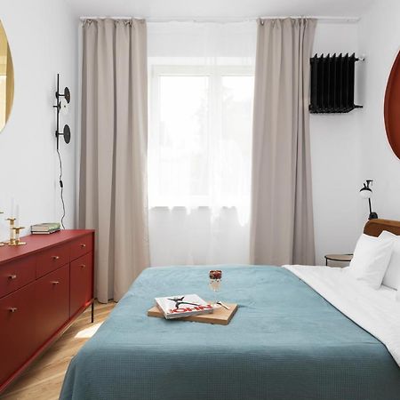 Oomph Warsaw Central Stylish Vintage Apartment Bagian luar foto