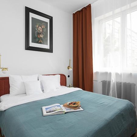 Oomph Warsaw Central Stylish Vintage Apartment Bagian luar foto